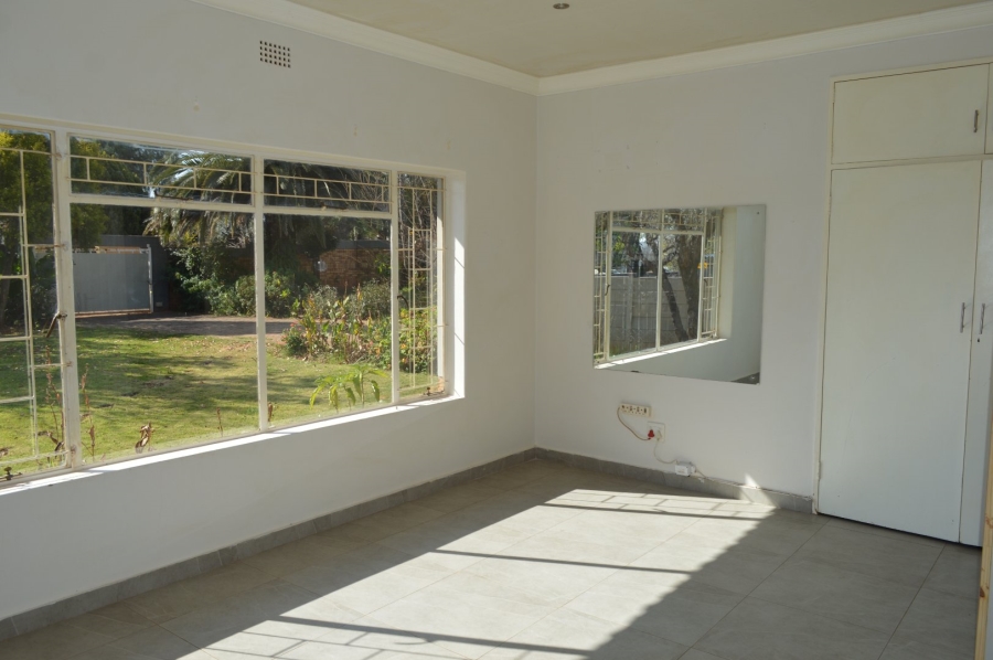 3 Bedroom Property for Sale in Flamwood North West
